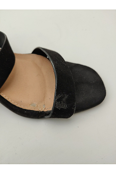 DC Černé elegantní sandály na vysokém podpatku s páskem a přezkou Velikost US 5 | DC  | obrázek 6