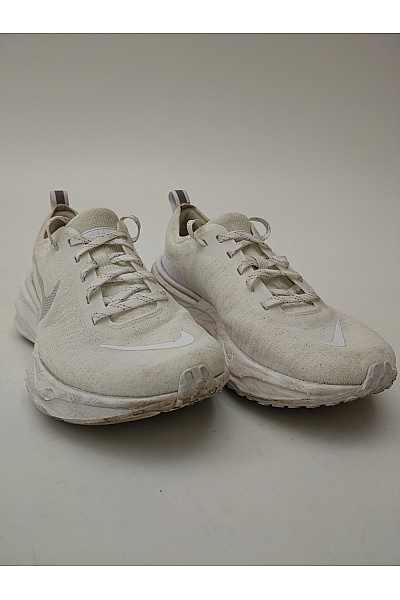 Nike tenisky Invincible 3 Bílé Vel. 39 | Nike | obrázek 2