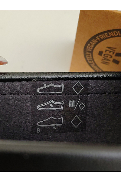 Dr.Martens Černé dámské polobotky s třásněmi a platformou Velikost EU 38 | Dr.Martens | obrázek 9