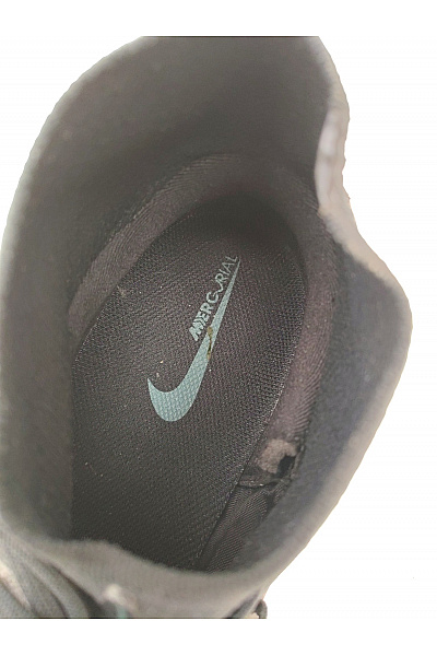 Nike Černé kotníkové kopačky šněrovací sportovní Velikost US 8.5 | Nike | obrázek 8