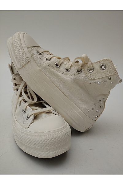 CONVERSE tenisky Chuck Taylor All Star Lift Platform Mini Studs Bílé Velikost 39 | CONVERSE | obrázek 4