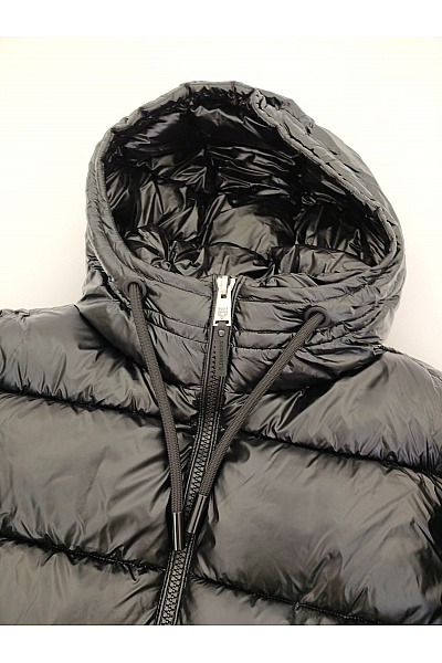PLEIN SPORT Černá lesklá prošívaná puffer bunda s kapucí Velikost IT 42 | PLEIN SPORT | obrázek 3