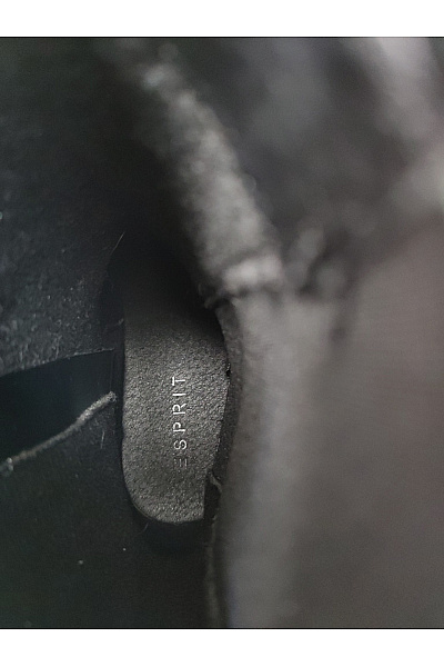 Esprit Černé dámské kozačky na platformě s hrubou podrážkou Velikost EU 40 | Esprit | obrázek 10