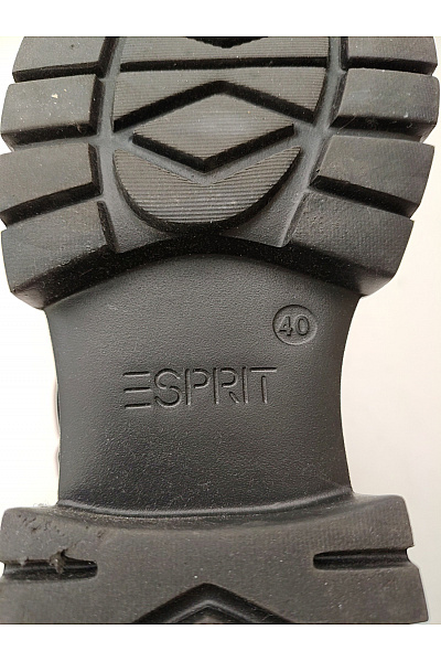 Esprit Černé dámské kozačky na platformě s hrubou podrážkou Velikost EU 40 | Esprit | obrázek 12