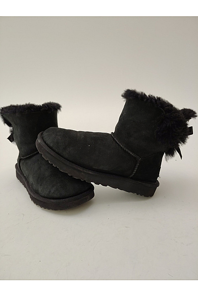 UGG Černé kotníkové válenky s kožíškem zimní Velikost EU 37 | UGG | obrázek 4