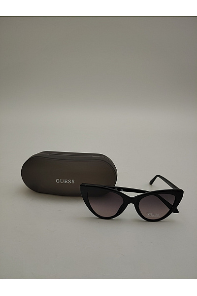 Guess Černé sluneční brýle kočičí oči | Guess | obrázek 2
