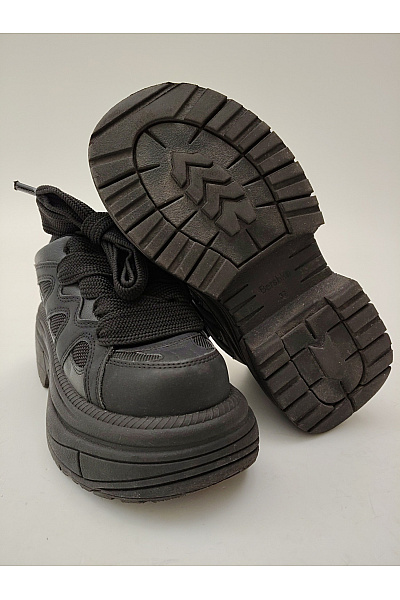 Bershka tenisky Koi Footwear Necromancer Chunky Platform Trainers Černé Vel. EU 37 | Bershka | obrázek 3
