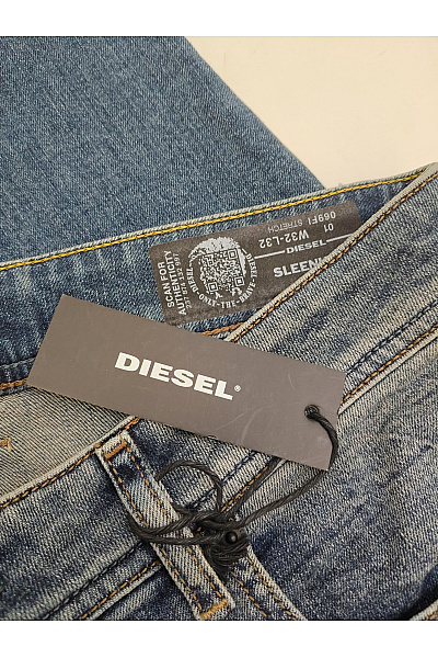 DIESEL Pánské modré bavlněné džíny rovné vyšisované Velikost W32-L32 | DIESEL | obrázek 4