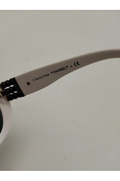Chanel Bílé oversized sluneční brýle kulaté | Chanel | obrázek 5