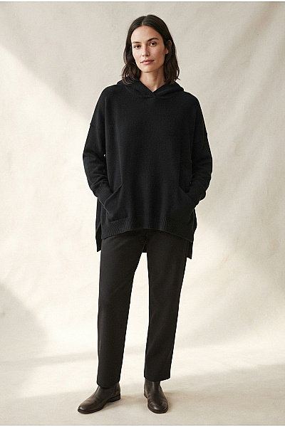 Josefine Dámský černý Kašmírový Pulovr S Kapucí Oversized Vel. XL