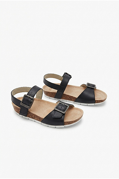 Clarks Černé Dětské Letní Sandály S Přezkou Na Platformě Vel. UK 12 G