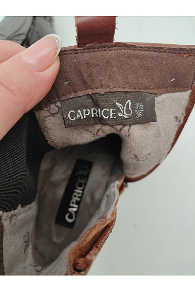 CAPRICE Hnědé kotníkové chelsea boty na nízkém podpatku | CAPRICE | obrázek 7