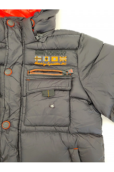 Geographical Norway Černá chlapecká prošívaná zimní bunda s kapucí outdoor Velikost 12Y | Geographical Norway | obrázek 4