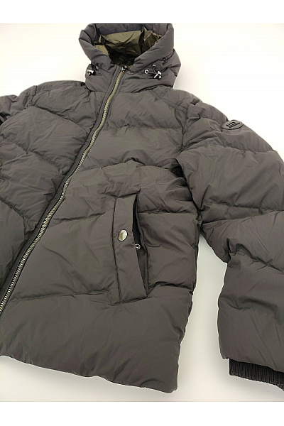 Woolrich Černá prošívaná zimní puffer bunda s kapucí Velikost XL | Woolrich | obrázek 4