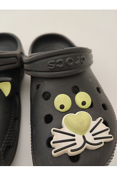 Crocs Dětské černé nazouváky s motivem kočky Velikost US 11 | crocs | obrázek 7