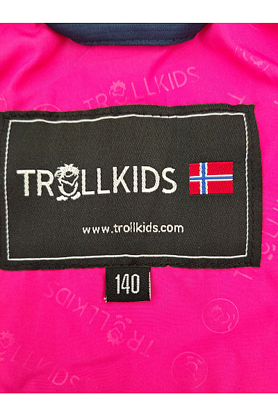 TROLLKIDS Dívčí tmavě modrá prošívaná bunda s růžovými detaily Vel. EU 140 | TROLLKIDS | obrázek 7