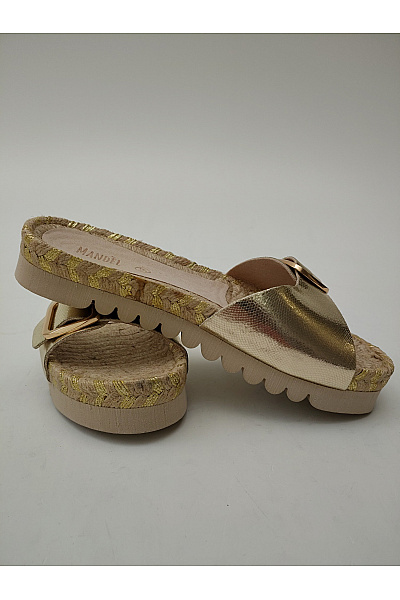Mandel Sandals Zlaté dámské pantofle na platformě s přezkou Velikost EU 39 | Mandel Sandals | obrázek 5