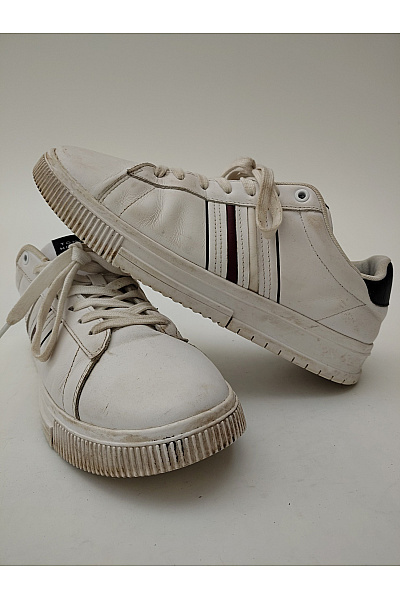 TOMMY HILFIGER Pánské tenisky Essential Court Sneaker Stripes Bílé Vel. EU 43 | TOMMY HILFIGER | obrázek 4