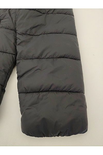4F Černá chlapecká prošívaná bunda s kapucí outdoor Velikost 158 | 4F  | obrázek 3