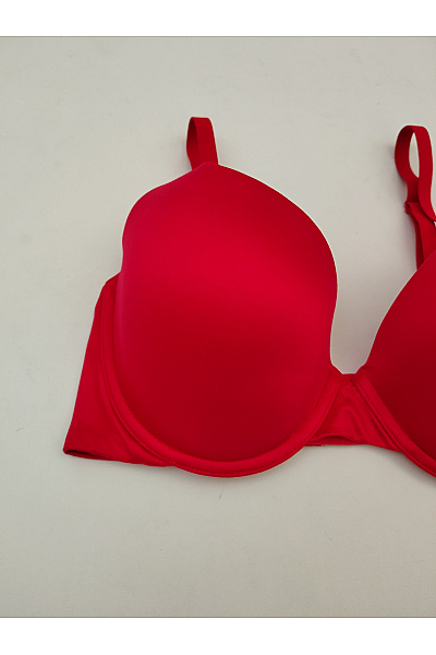 La Senza Červená hladká t-shirt podprsenka s kosticemi | La Senza | obrázek 2