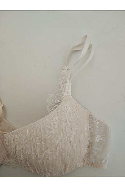 Béžová krajková kosticová podprsenka s vyztuženými košíčky | Unimoda | obrázek 7