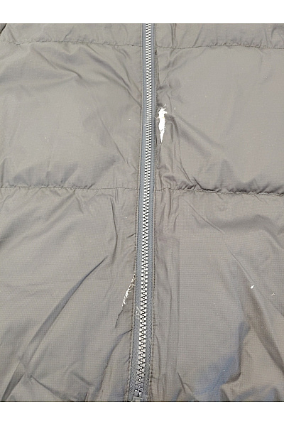 4F Pánská černá prošívaná zimní puffer bunda s kapucí Vel. M | 4F  | obrázek 4
