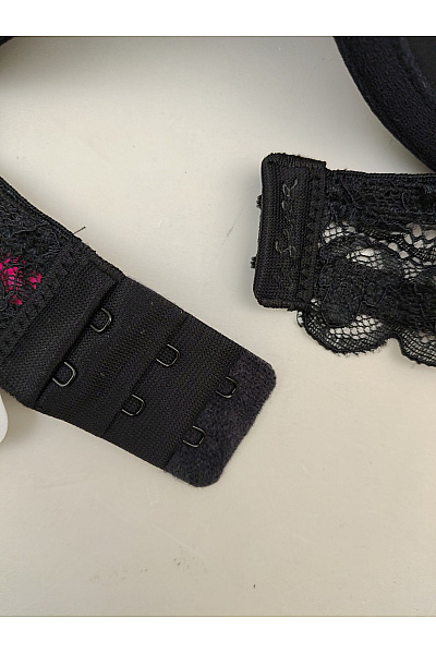 La Senza Černá krajková push up podprsenka s překříženými zády | La Senza | obrázek 5