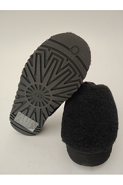 UGG Černé dámské pantofle s kožíškem na vysoké platformě Vel. US 7 | UGG | obrázek 5