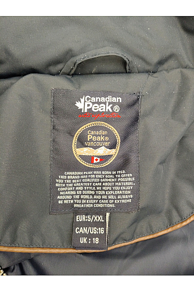 Canadian-peak Černá zimní prošívaná parka s kapucí a kožešinou Vel. EU 5/XXL | canadian-peak | obrázek 9