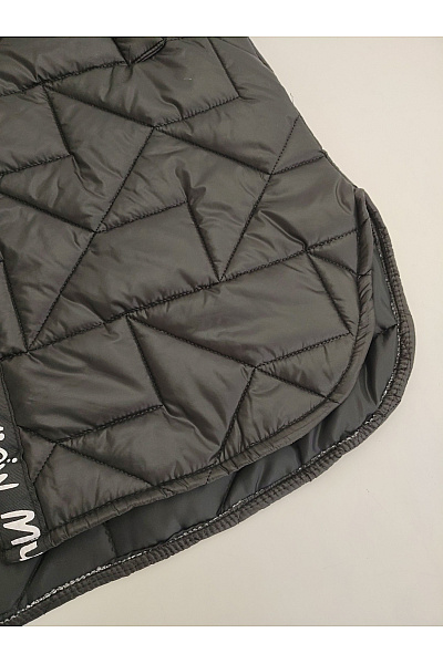 Černá prošívaná bunda s kapucí a chlupatými rukávy Vel. XXL | Unimoda | obrázek 3