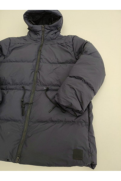 Jack Wolfskin Černá prošívaná zimní bunda s kapucí a stahováním v pase Vel. M | Jack Wolfskin | obrázek 2