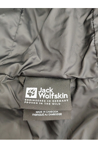 Jack Wolfskin Černá prošívaná zimní bunda s kapucí a stahováním v pase Vel. M | Jack Wolfskin | obrázek 8