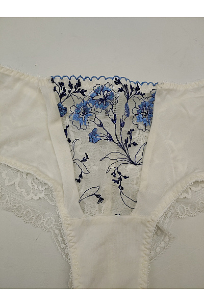 Kamea lingerie Dámské bílé krajkové kalhotky s květinovým vzorem | kamea lingerie | obrázek 3