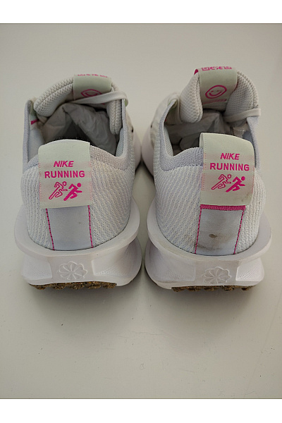 Nike Dámské tenisky Interact Run Bílé Vel. 38 | Nike | obrázek 8