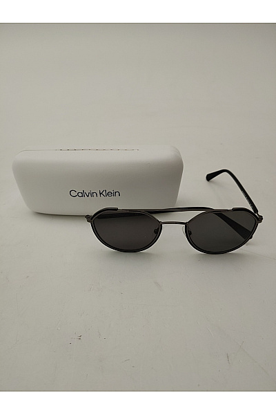 Calvin Klein Černé sluneční brýle pilotky | Calvin Klein | obrázek 2