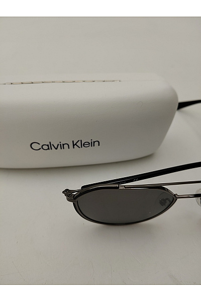Calvin Klein Černé sluneční brýle pilotky | Calvin Klein | obrázek 3