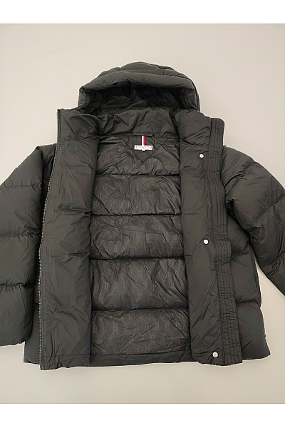 TOMMY HILFIGER Dámská černá prošívaná puffer bunda s kapucí Velikost US S | TOMMY HILFIGER | obrázek 6