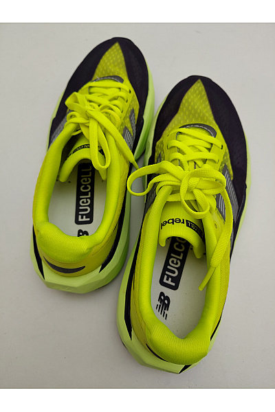New Balance Dámské tenisky FuelCell Rebel v4 Žluté Velikost US 7 | New Balance | obrázek 7