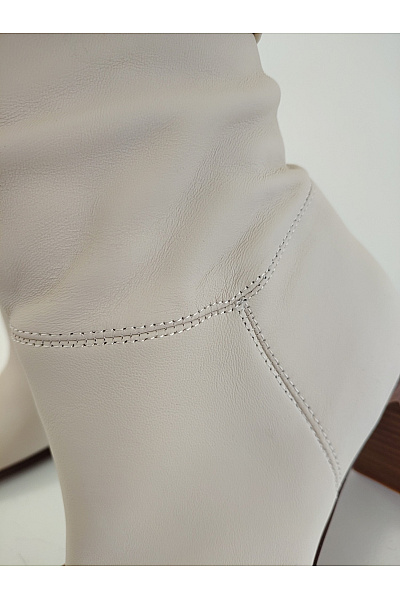 Béžové elegantní vysoké kozačky na podpatku se špičatou špičkou Velikost 38 | Unimoda | obrázek 7