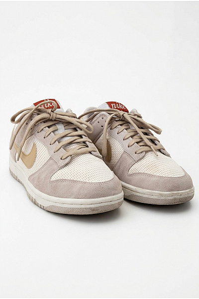 Nike Dámské Tenisky WMNS Dunk Low Béžové Bílé Velikost 40
