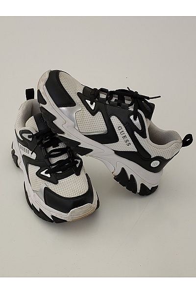Guess Dámské tenisky Ciesta Bílé Černé Stříbrné Vel. EU 38 | Guess | obrázek 4