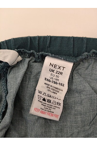 Next Dámské letní široké květované kalhoty s gumou v pase Velikost UK 22R | Next | obrázek 4