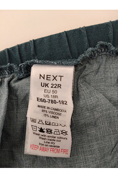 Next Dámské letní široké květované kalhoty s gumou v pase Velikost UK 22R | Next | obrázek 5