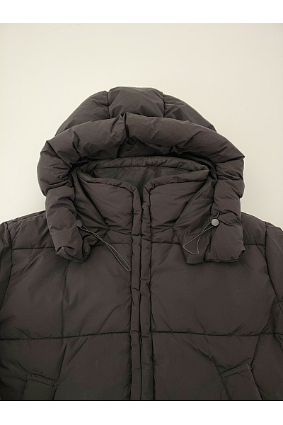ONLY Dámská černá prošívaná puffer bunda s kapucí Velikost S | ONLY | obrázek 4