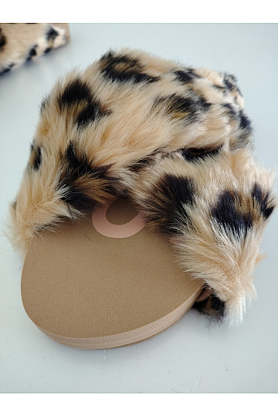 TOMS Dámské leopardí pantofle s kožíškem nazouvací | TOMS | obrázek 5