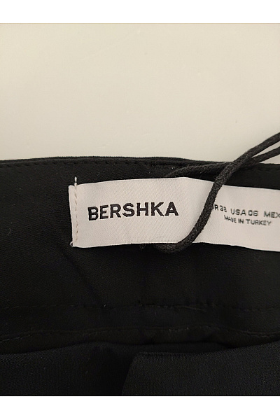 Bershka Dámské černé zvonové kalhoty s vysokým pasem Vel. EU 38 | Bershka | obrázek 5