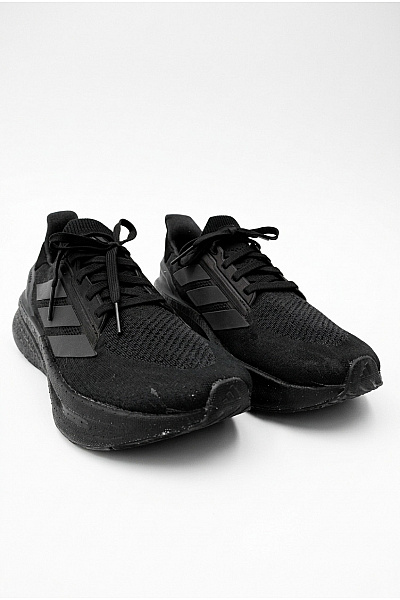 ADIDAS Pánské Tenisky Ultraboost Light Černé Velikost 41,5