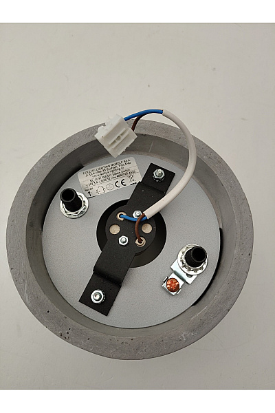 Šedý kulatý betonový držák na elektroniku | Unimoda | obrázek 5