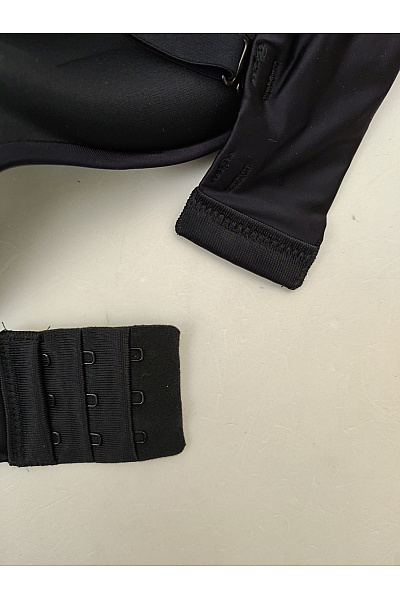 La Senza Černá hladká push-up podprsenka s překříženými ramínky Vel. US 34D | La Senza | obrázek 5