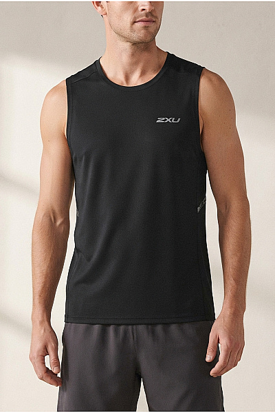 2XU Pánské černé Sportovní Funkční Tílko Na Běhání Vel. M